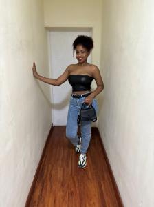 675927090: Chica busca chico en Cáceres