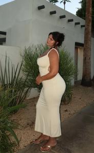 652034056: Chica busca chico en Ibiza