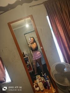 613647599: Chica busca chico en Barcelona