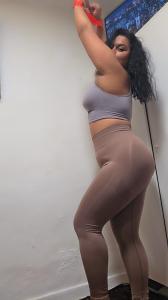 633677625: Chica busca chico en Madrid