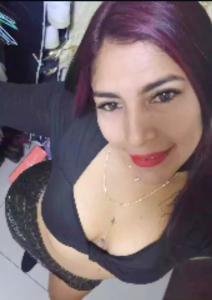 610076885: Chica busca chico en Sevilla