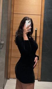 642109623: Chica busca chico en Sevilla