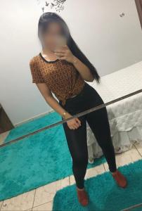 613951896: Chica busca chico en La Coruña