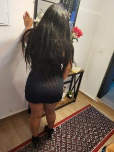 695161872: Chica busca chico en Sevilla