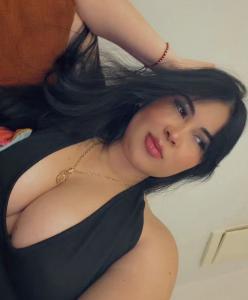 641917054: Chica busca chico en Sevilla