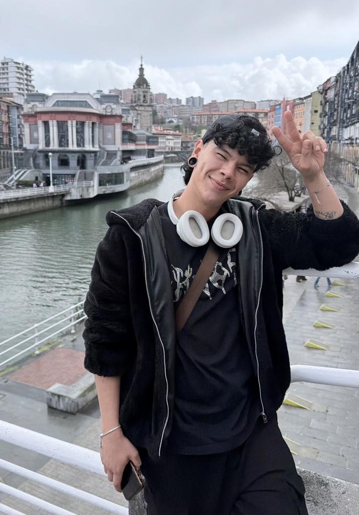 Chico busca chica en Mallorca: 