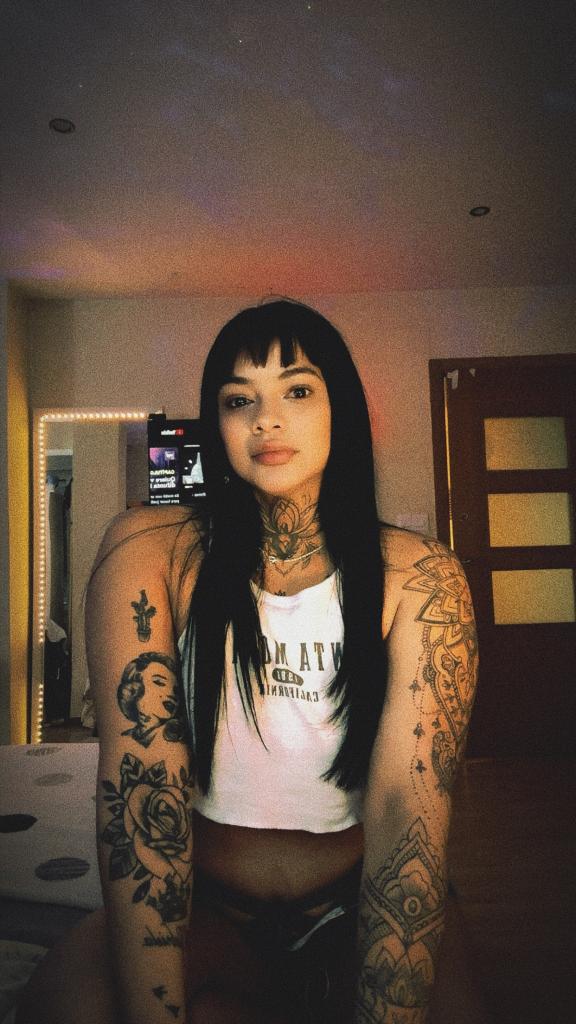 Chica busca chico en Orense: Chica busca chico