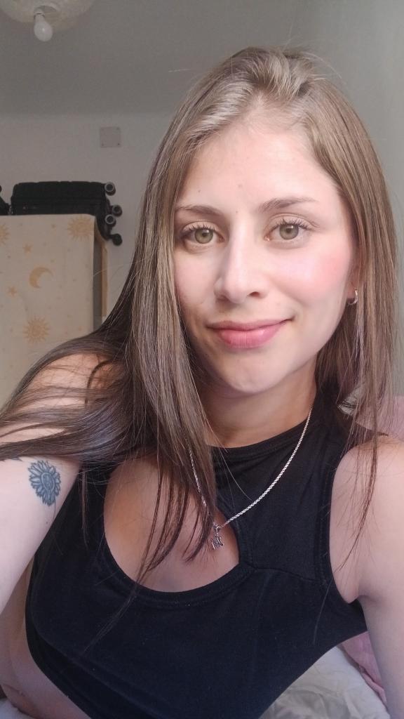 Chica busca chico en Cádiz: 