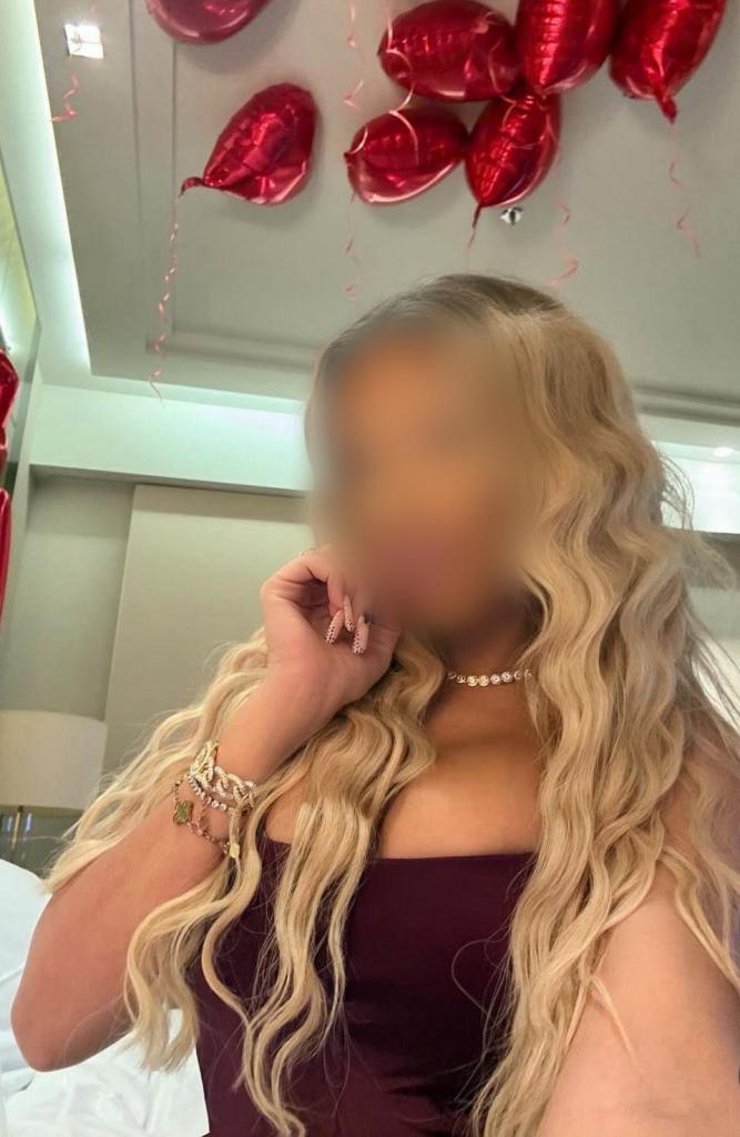 603941656: Chica busca chico en Málaga