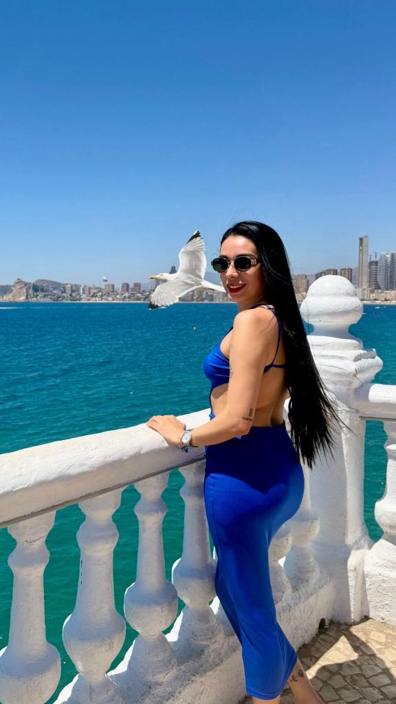 642744246: Chica busca chico en Valencia