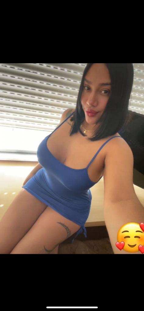 Chica busca chico en Sevilla: 