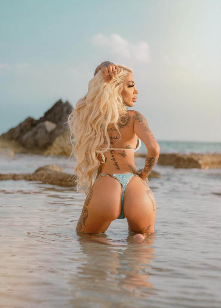 Chica busca chico en Barcelona: 