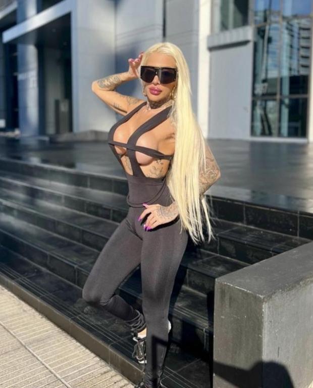 Chica busca chico en Barcelona: 