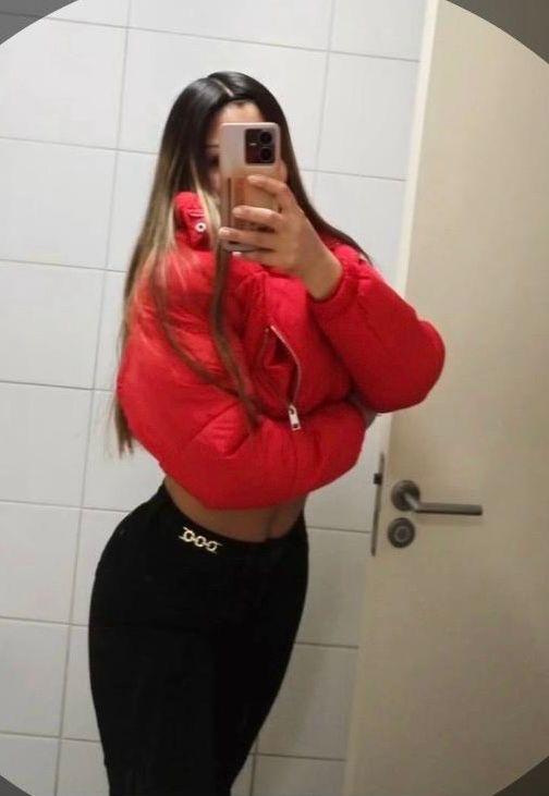 722456016: Chica busca chico en La Coruña