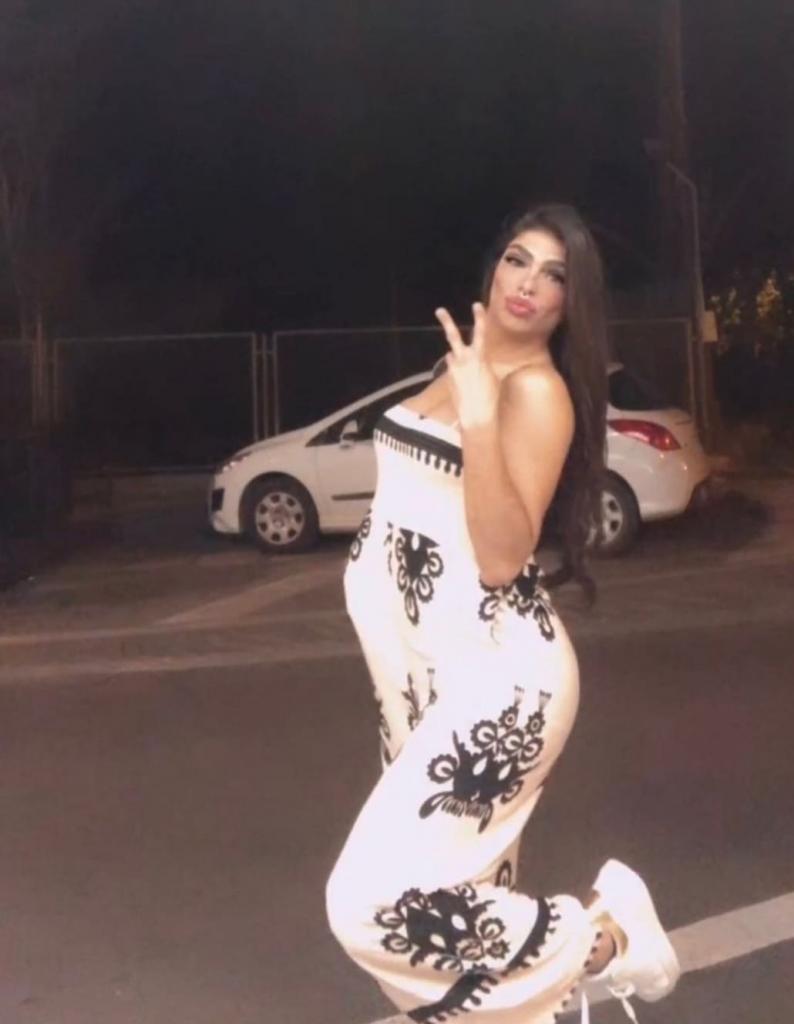 670656741: Transexual en Gerona