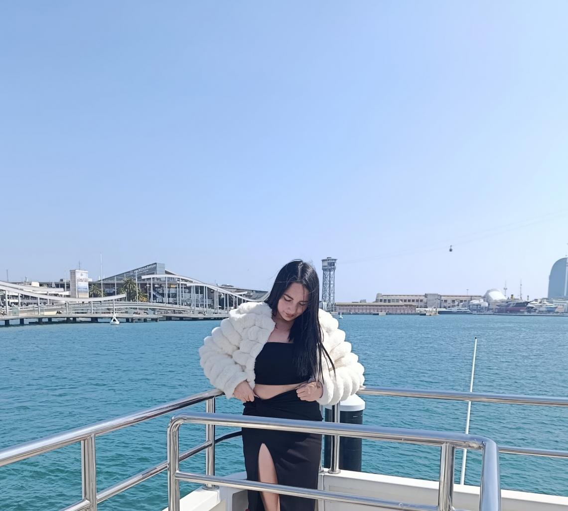 Chica busca chico en Barcelona: 