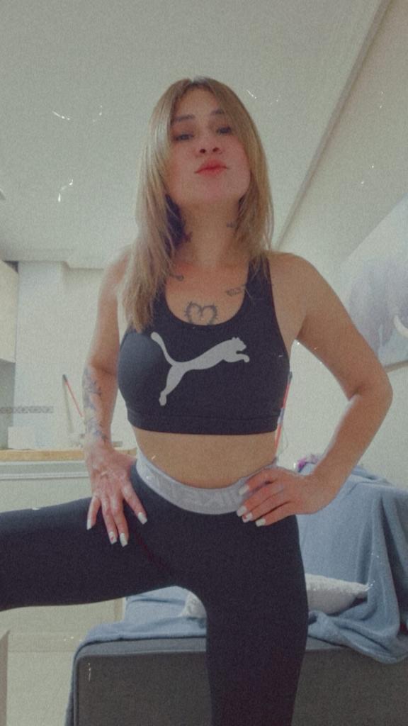 Chica busca chico en Granada: 