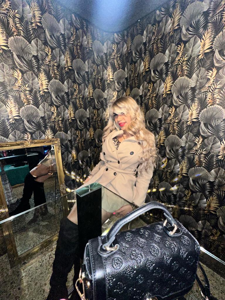 613758046: Travesti en Alicante