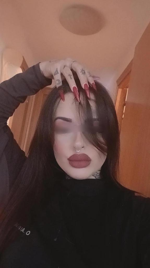 623568983: Chica busca chico en Madrid