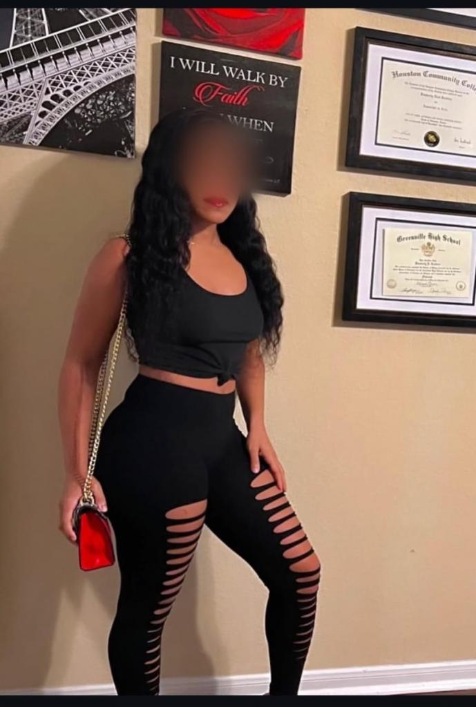 Chica busca chico en Jaén: 