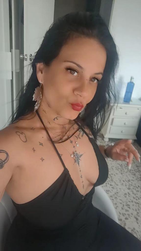 Chica busca chico en Huelva: 