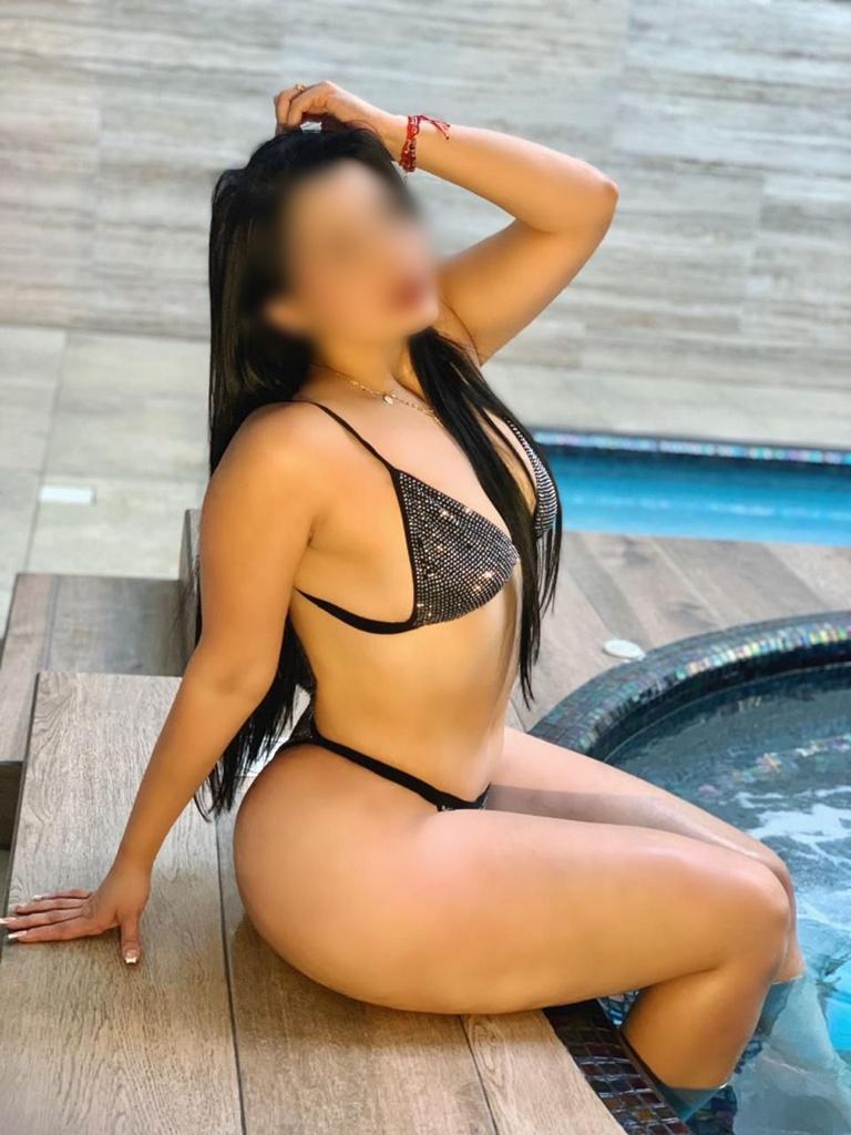 Chica busca chico en Tenerife: 