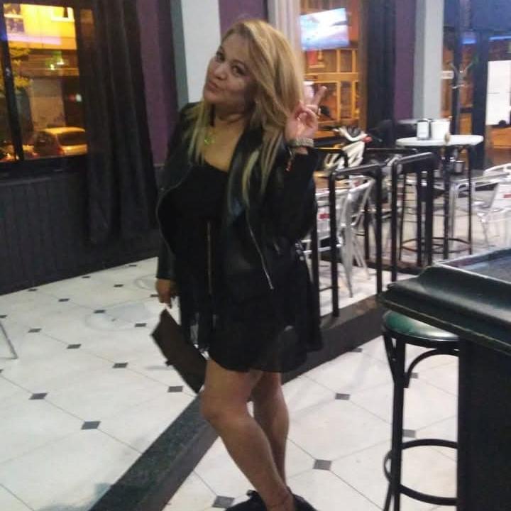 Chica busca chico en La Coruña: 