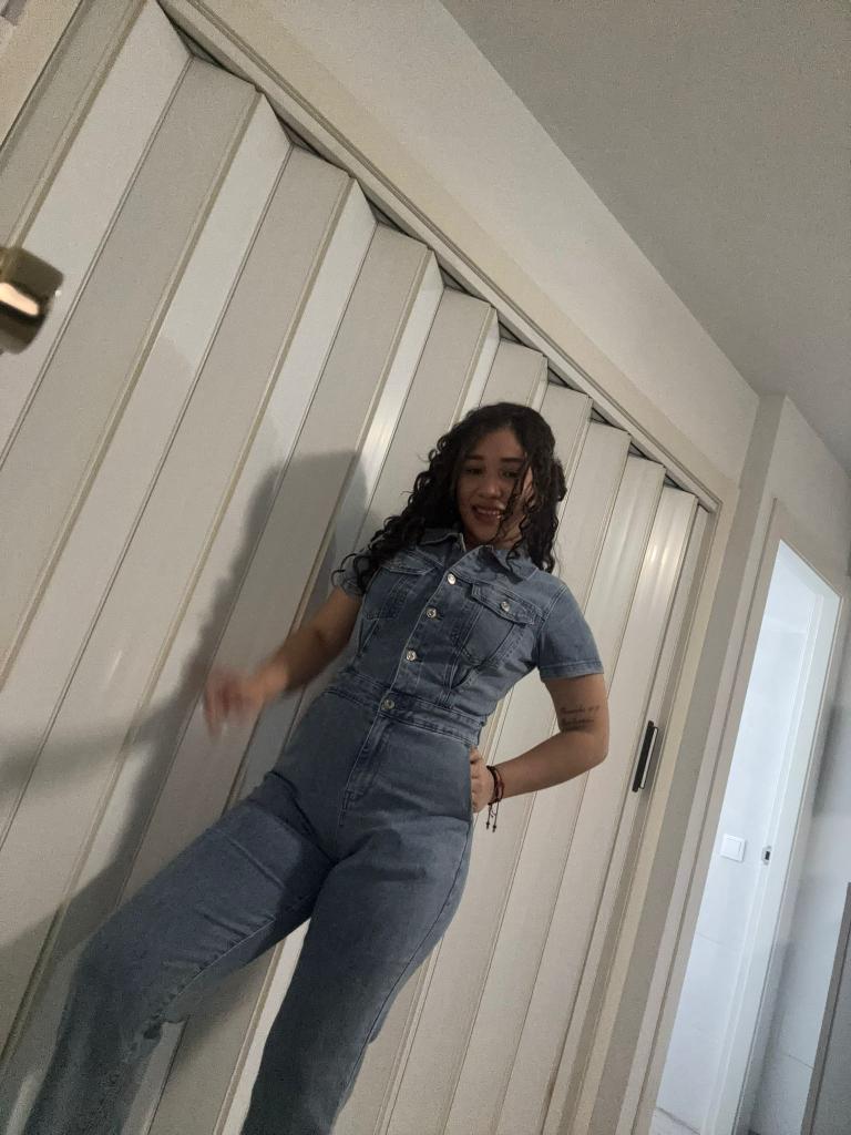 Chica busca chico en Madrid: 