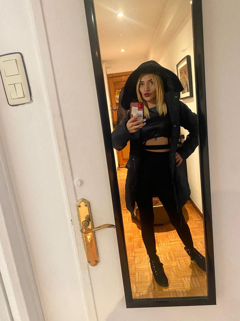 Chica busca chico en La Coruña: 