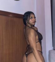 614609309: Chica busca chico en Sevilla