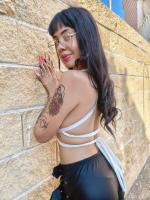 610772481: Chica busca chico en Madrid