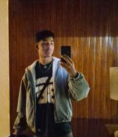 695987910: Chico busca chica en Barcelona