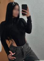 613572180: Chica busca chico en Barcelona