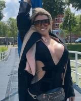 653212550: Transexual en La Coruña