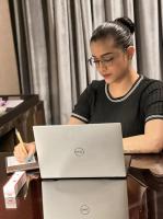 670344613: Chica busca chico en Valencia