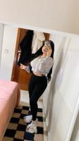 663736078: Chica busca chico en Sevilla
