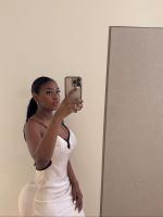 665570381: Chica busca chico en Cádiz