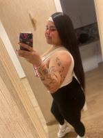 665060791: Chica busca chico en Sevilla