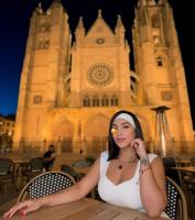 613873600: Chica busca chico en Madrid