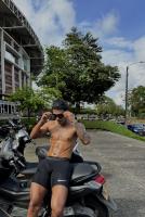 603513229: Chico busca chica en Málaga