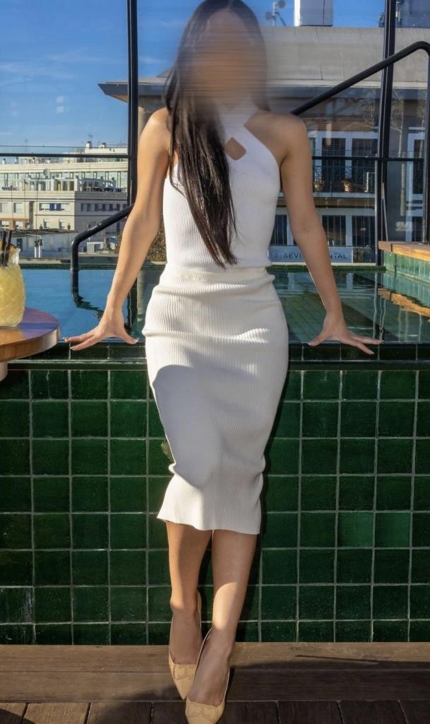 Chica busca chico en Sevilla: 