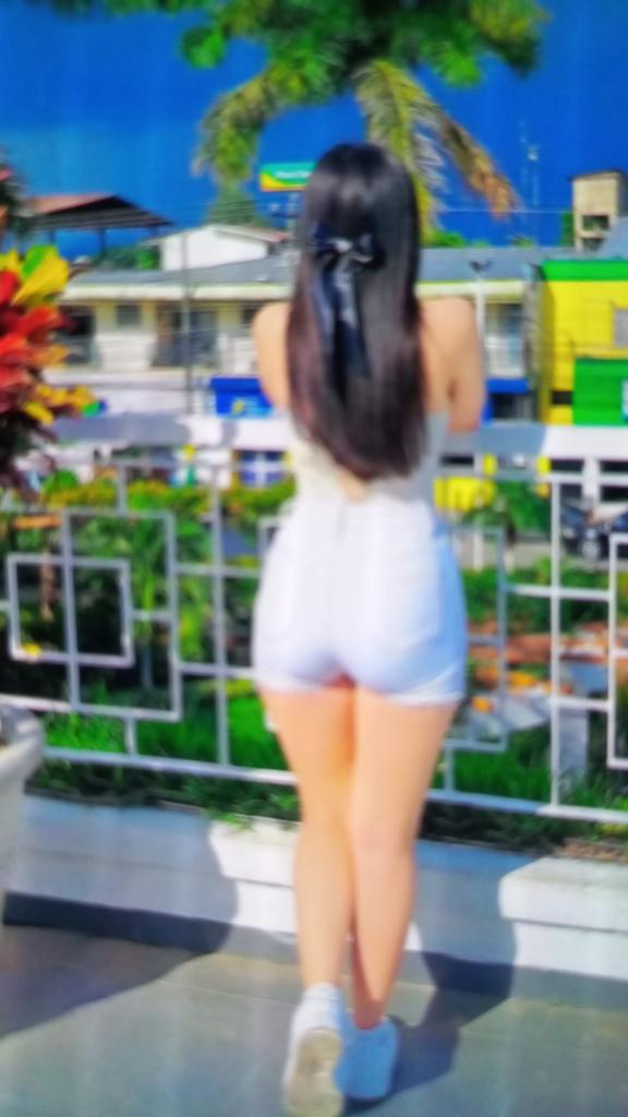 672946725: Chica busca chico en Huesca