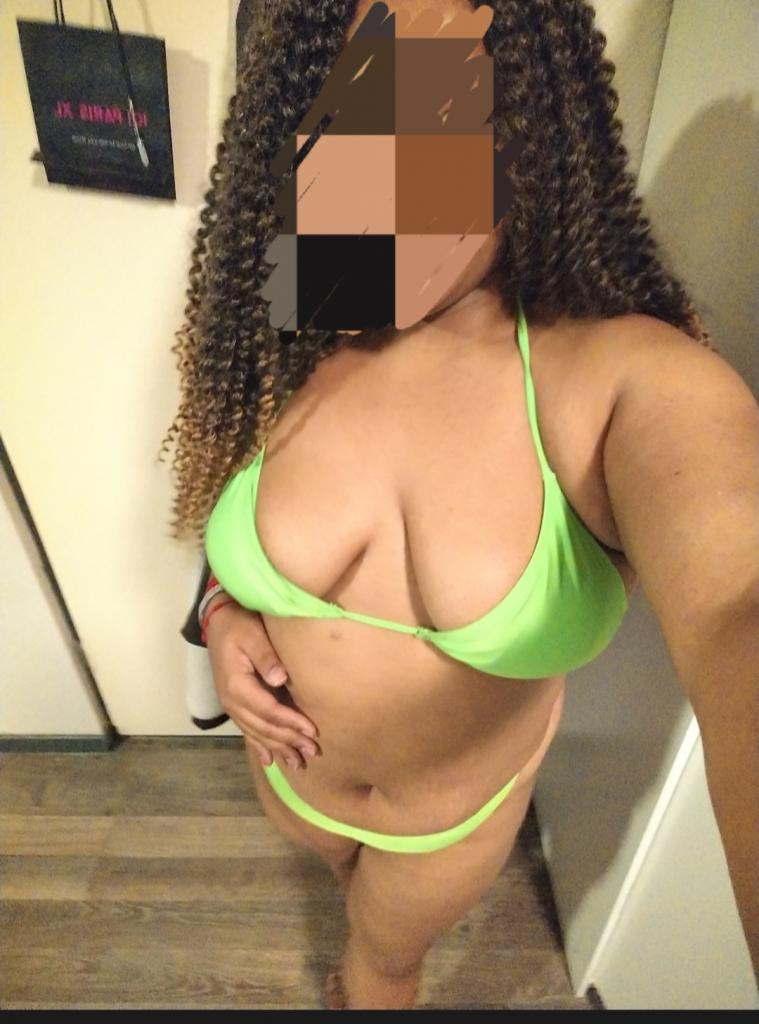 657382424: Chica busca chico en Huelva