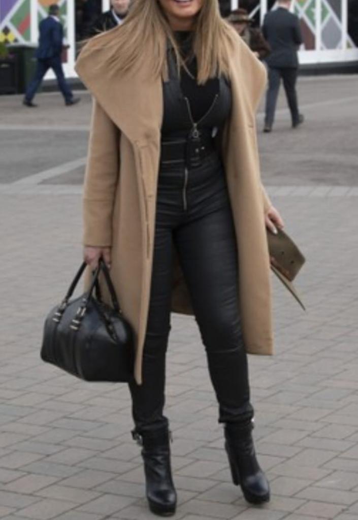 634062694: Chica busca chico en Cantabria