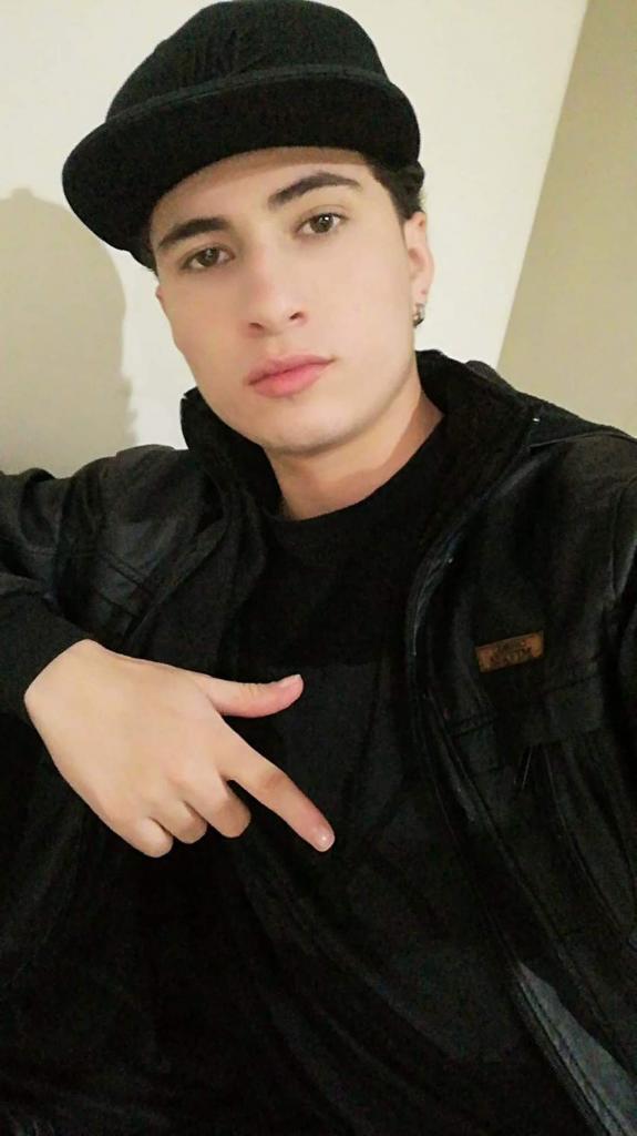 Chico busca chica en Barcelona: 