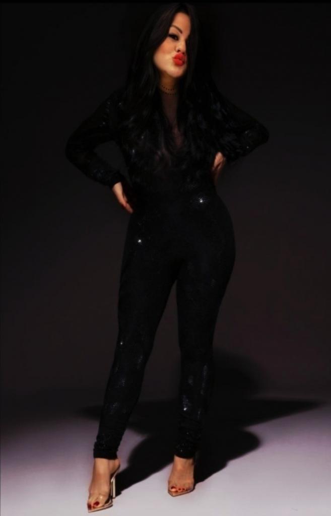 Chica busca chico en Menorca: 