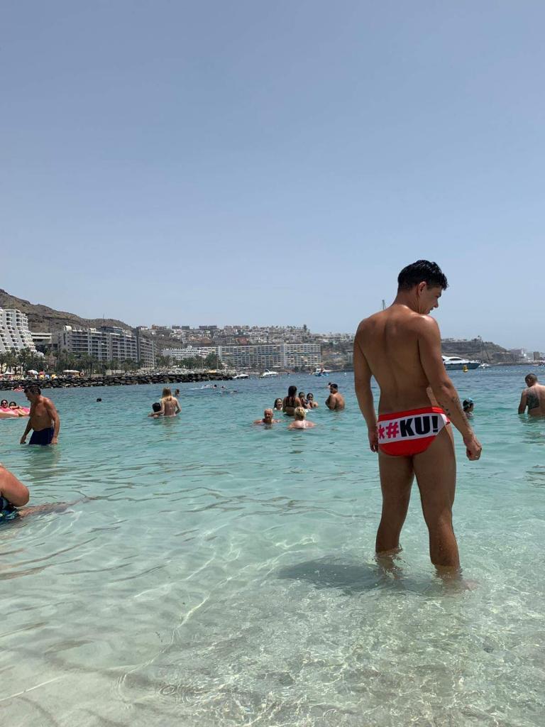 Chico busca chica en Málaga: 