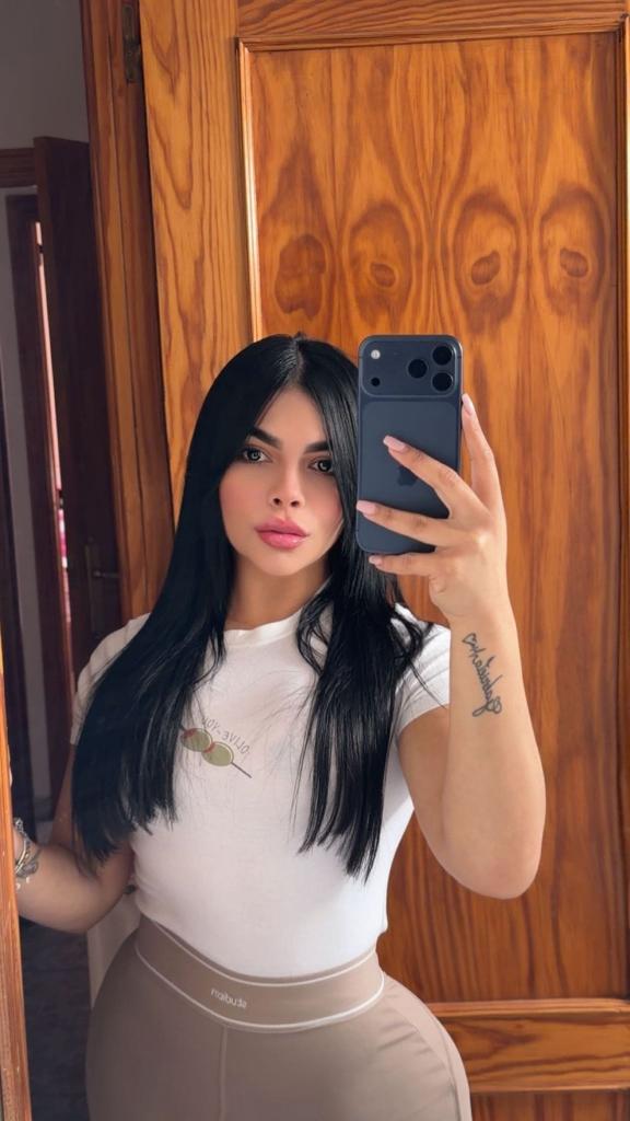 Chica busca chico en Tenerife: Chica busca chico