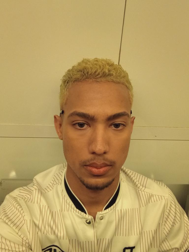 Chico busca chica en Málaga: 