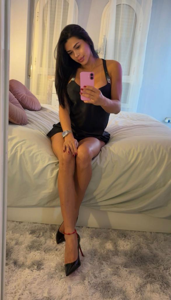 643288216: Travesti en Málaga